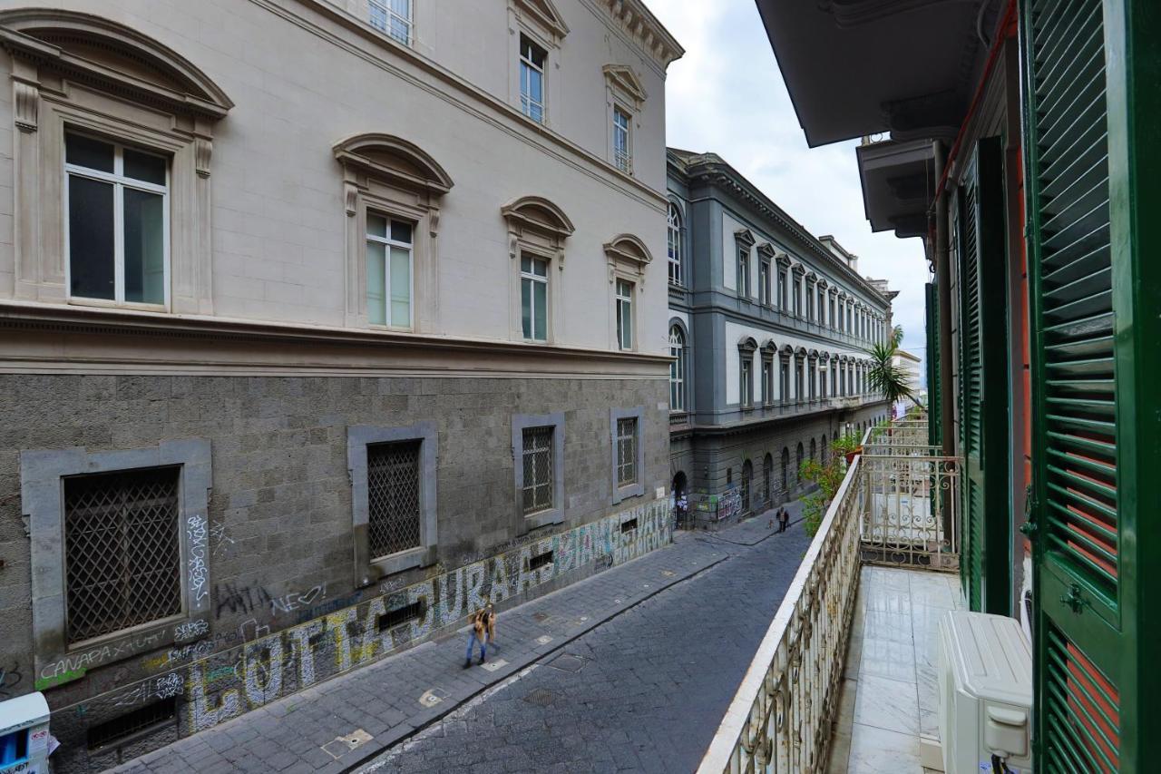 Bed and Breakfast Porto 53 à Naples Extérieur photo