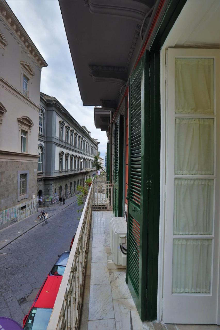 Bed and Breakfast Porto 53 à Naples Extérieur photo
